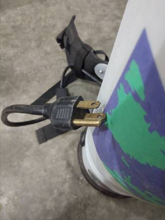 PRO-TEAM quarter vac Backpack Vacuum 110 volt - $95 (Stanwood)