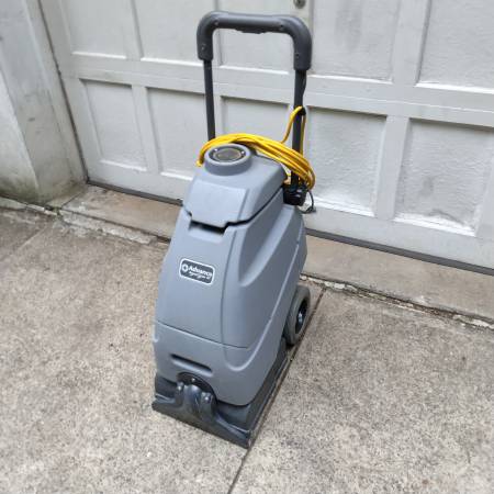 Rug cleaner Carpet Extractor, Comm'l AdvanceAquaclean, excellent cond - $449 (waldwick)