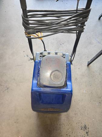 Windsor Expert Commercial Carpet Cleaner / Extractor – $85 OBO - $85 (Lompoc)