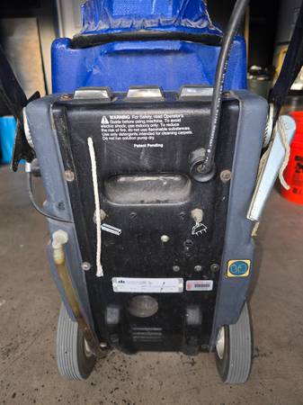 Windsor Expert Commercial Carpet Cleaner / Extractor – $85 OBO - $85 (Lompoc)