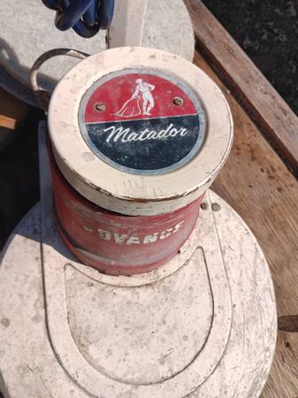 MATADOR FLOOR BUFFER/POLISHER - $400 (Towanda)