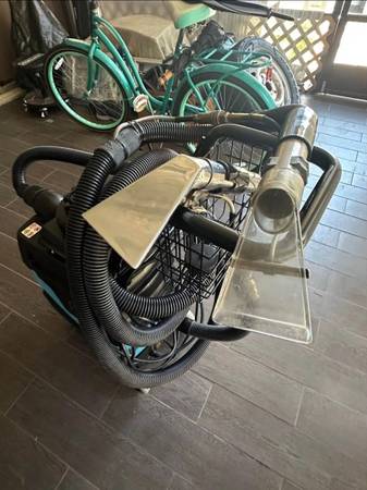 Mytee Lite 8070 Heated Carpet Extractor / Auto Detailer - $600 (Iowa City)