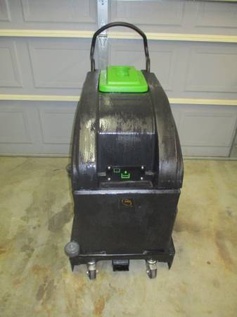 Floor scrubber 20 Inch Cleaning path - $2,100 (Arvada)