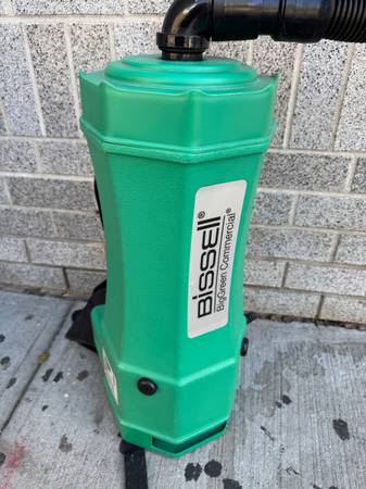 Bissell BigGreen Commercial Backpack Vacuum - $150 (Lower East Side)