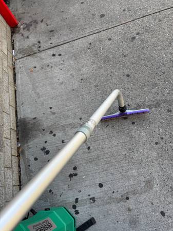 Bissell BigGreen Commercial Backpack Vacuum - $150 (Lower East Side)