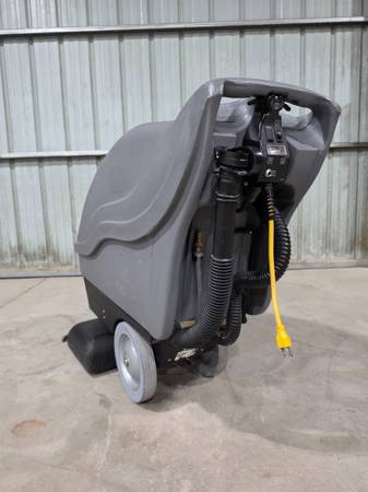 Carpet Extractor- Commercial grade - $2,200 (Eagle)