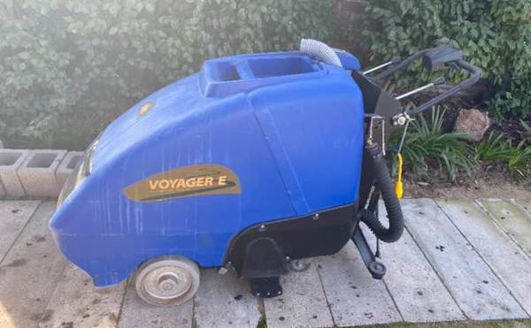 Windsor Voyager E Carpet Extractor. - $550 (Fresno)