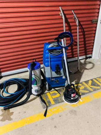 Carpet cleaning/ equipment/ all of them for the same price... - $1,100 (Detroit)