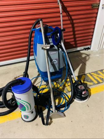 Carpet cleaning/ equipment/ all of them for the same price... - $1,100 (Detroit)