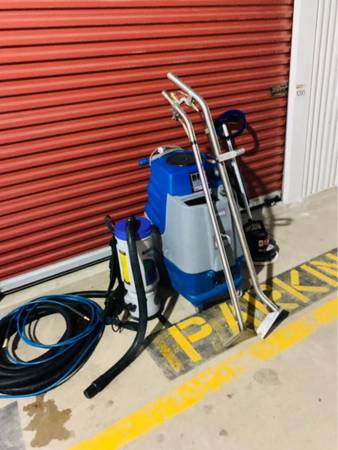 Carpet cleaning/ equipment/ all of them for the same price... - $1,100 (Detroit)