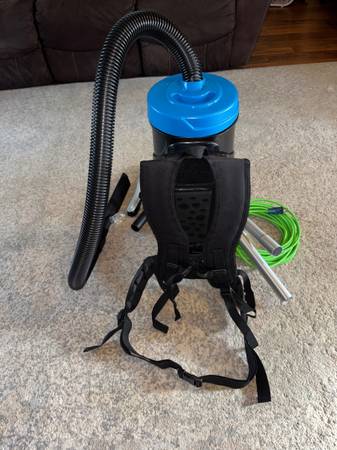 Kleenline 10-Quart Commercial Backpack Vacuum - Pulse Power (Excellent - $300 (boulder creek)