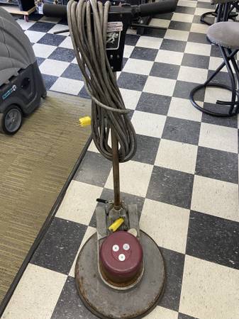 Minuteman Low Speed 20" Floor Buffer 175 RPM - Floor Care - Carpet - $416 (Chula Vista)