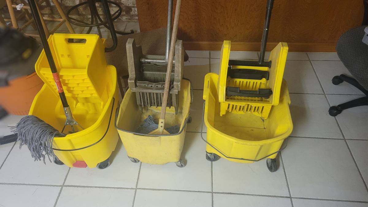 Mop buckets - Commercial Grade - Selling all together - $100 (aldine)