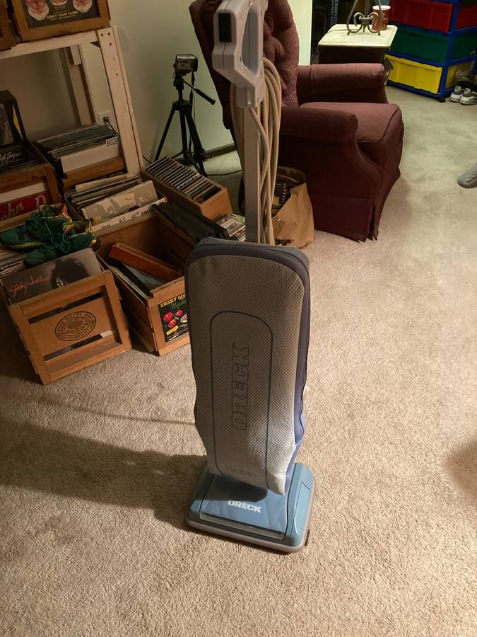 Oreck XL Silver Vacuum