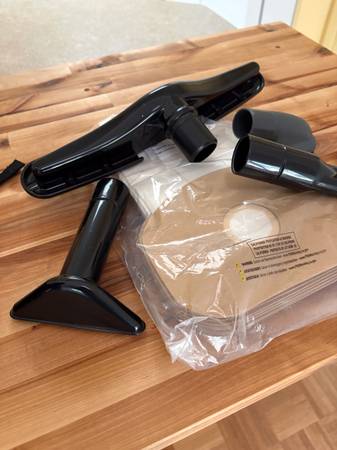 Carpet Pro SCBP1 commercial backpack vacuum - $220 (New Braunfels)