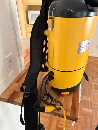 Carpet Pro SCBP1 commercial backpack vacuum - $220 (New Braunfels)
