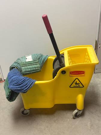 Rubbermaid mop bucket - $40 (Whitehall)