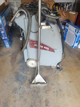 Carpet extractor - $600 (Garland)