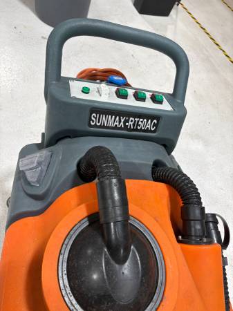 SUNMAX RT50AC Corded Floor Scrubber, 22" Path, 80 Hours, OBO - $1,100