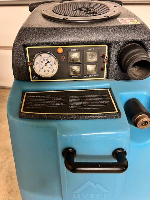 Carpet Extractor