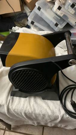 Air Mover Lasko pro - $45 (Odessa)
