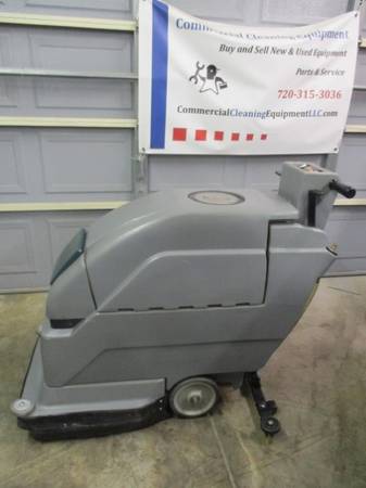 Nobles 20" Floor cleaner/Scrubber - $2,200 (Arvada)