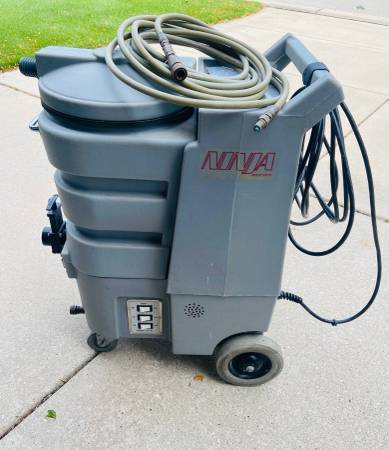 Ninja Classic Portable Extractor - $900 (Franklin)