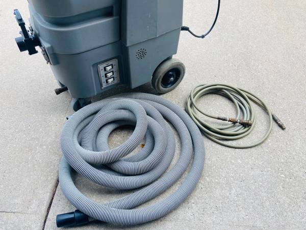 Ninja Classic Portable Extractor - $900 (Franklin)