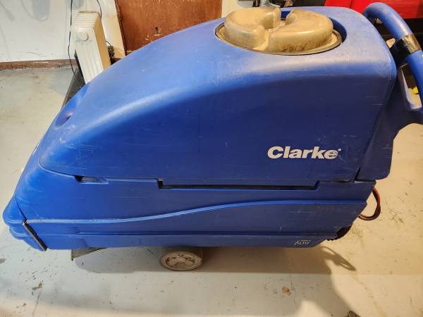 Clark auto scrubber - $775 (E.wenatchee)