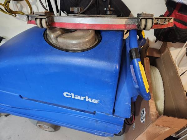 Clark auto scrubber - $775 (E.wenatchee)