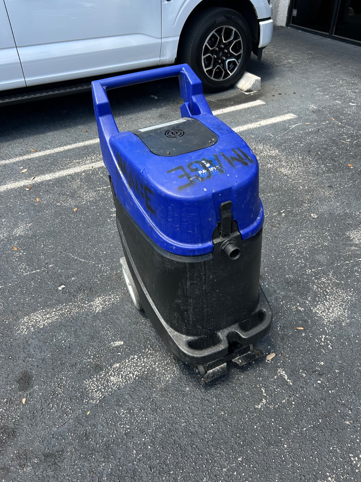 Pacific Floor Care Wet/Dry Vacuum