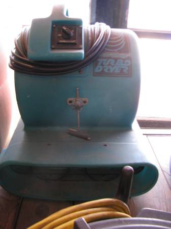2 air movers - blowers, fans, floors, finishing, restoration - $100 (Austin (St Elmo Arts District))
