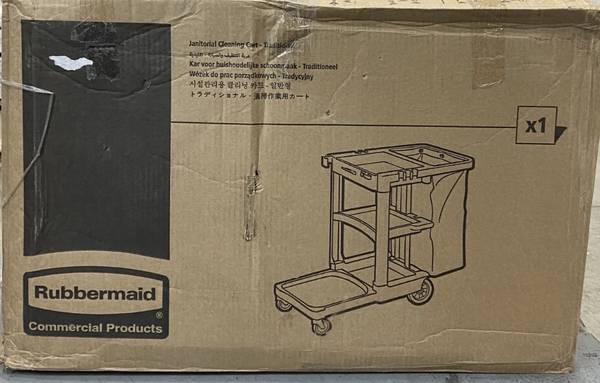 Rubbermaid Janitor Cleaning Cart with Zip Bag, 24 gal Capacity NEW - $140 (Blue Springs)