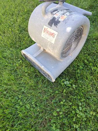 Air mover - $38 (Lansing)