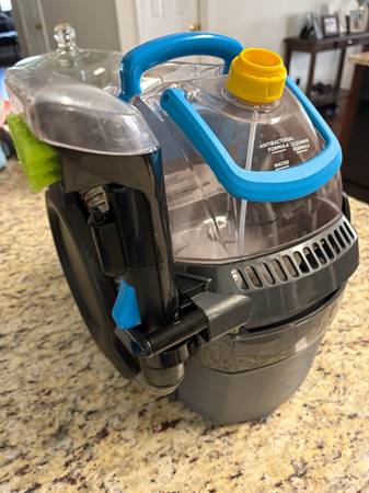 Bissell Carpet & Upholstery Cleaner - $30 (Anna)