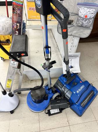 Floor scrubber & buffer combo - $800 (Sioux Falls)
