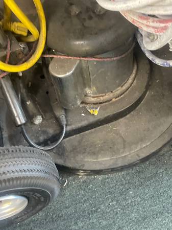 EDIC 20" 20LS3-BK-SV 1.5 HP Floor Burnisher Cleaner Scrubber Buffer - $750 (Los angeles)